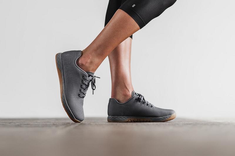 Dark / Grey Nobull Gum Women's Trainers | CA I2148L